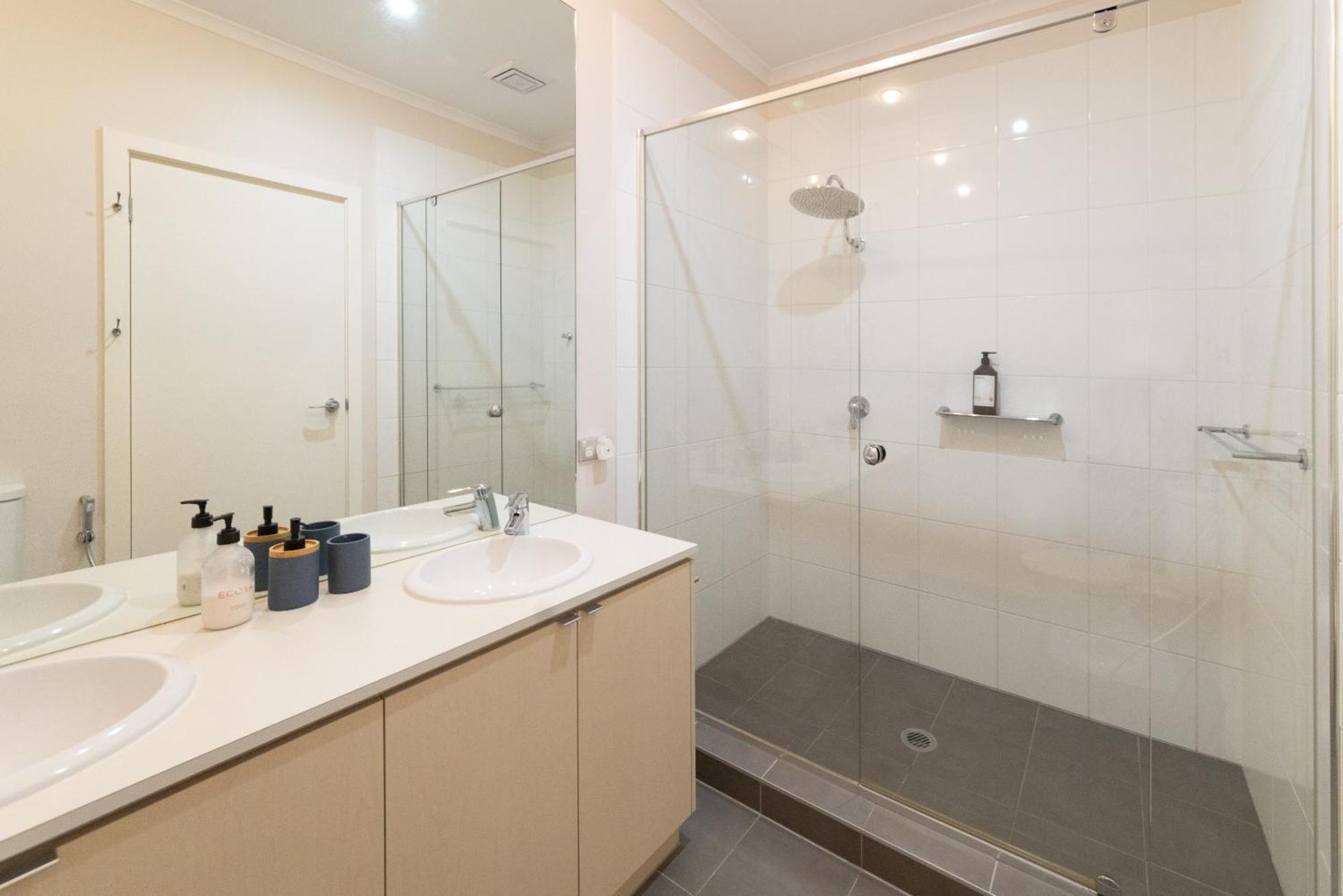 Torquay Golf Retreats - Pool, Beach, Tennis, Golf ภายนอก รูปภาพ