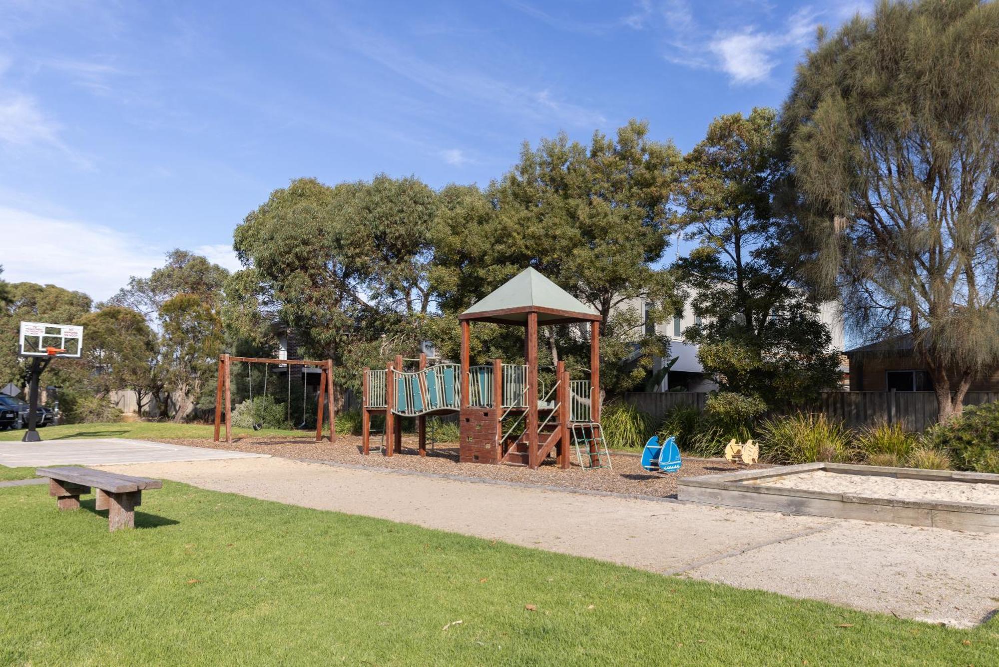 Torquay Golf Retreats - Pool, Beach, Tennis, Golf ภายนอก รูปภาพ